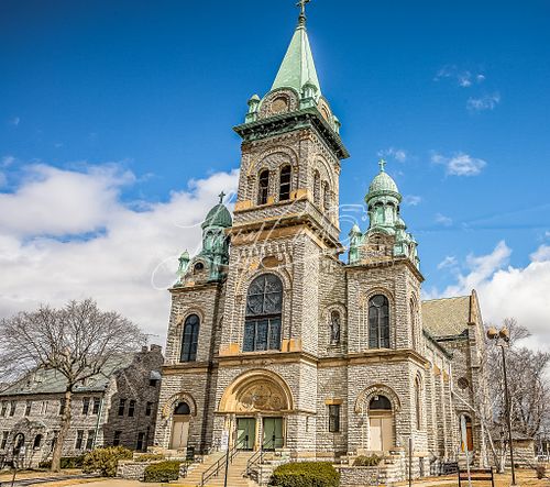 An image of Sacred Heart Catholic church in Toledo, Ohio