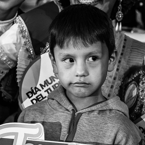 Portrait d'un jeune enfant du Pérou