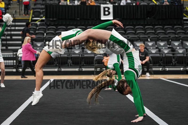 South Summit High School Cheer