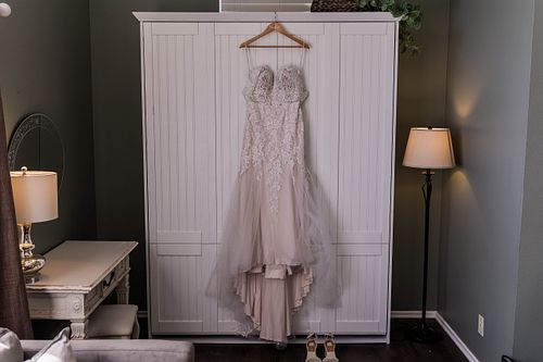Savannah wedding photography bridal gown
