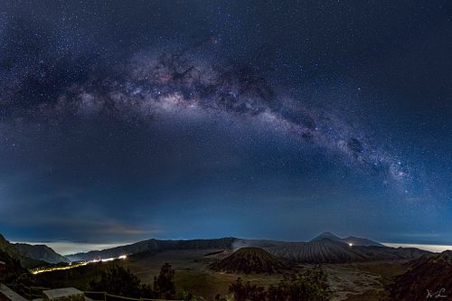 Milky Way Arch over the Tengger Caldera (Bukit Cinta Viewpoint)