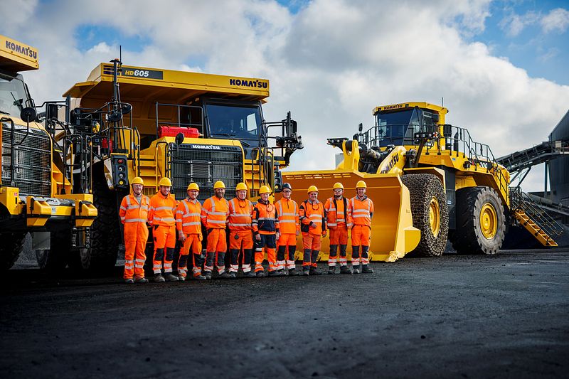 Workers with Dump trucks and shovel 2024