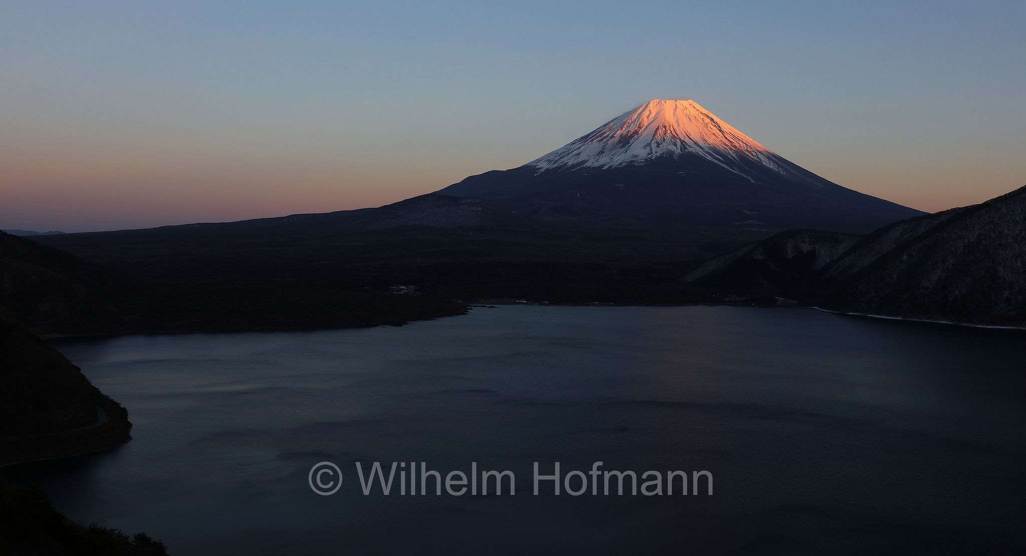 Mount Fuji, Fuji, Fujisan, Fuji-Yama, Lake Motosu, Motosu-See, Nakanokura Pass View Point, Honshu, Japan