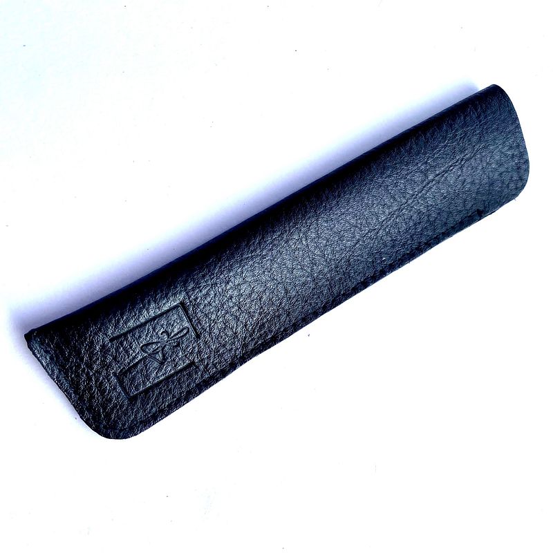 Skins : Classique Leather Pen Case