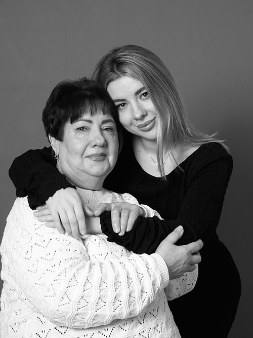 - Olga & Tatiana -
