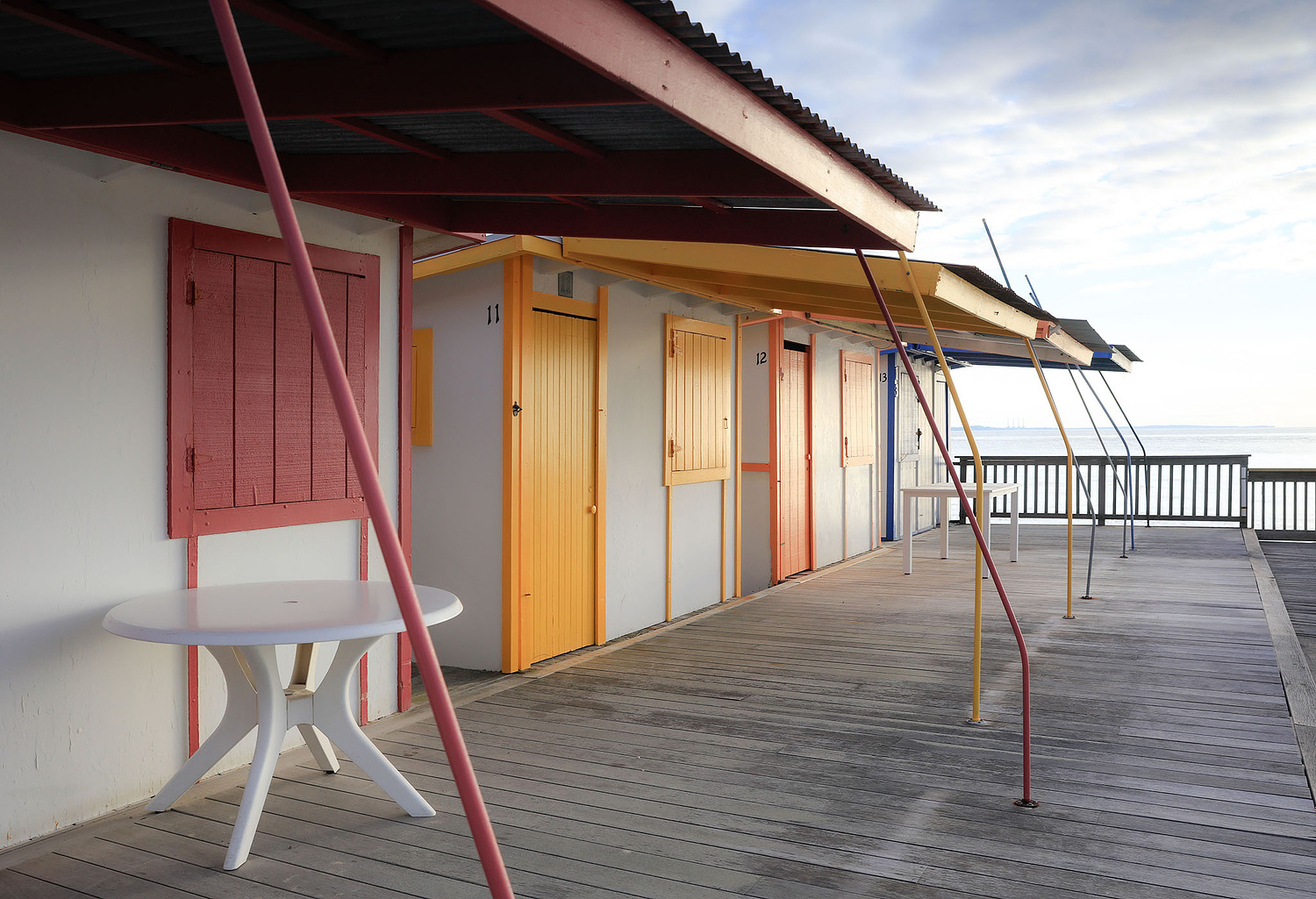 ALISON PERRY PHOTOGRAPHY