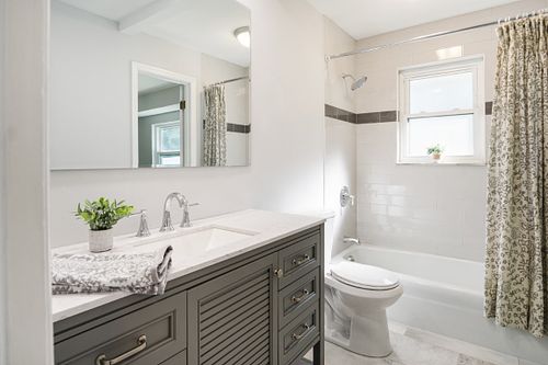 Modern bathroom interior photography with sharp details and high-end finishes