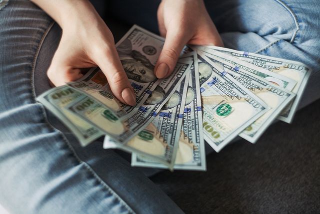 How to Make Money as a Photographer: 9 Ways to Make Money