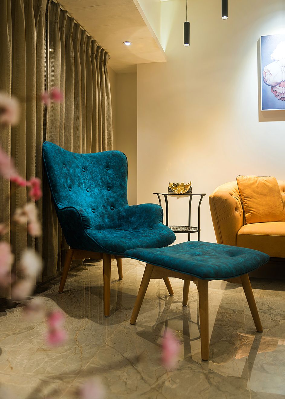 Commercial interior photographer Akkil Suvarna : Living Room Interior design