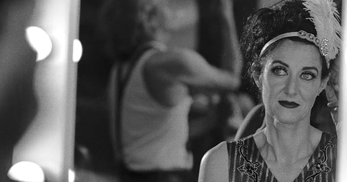 Clip Oficial da M&uacute;sica Even As We Speak