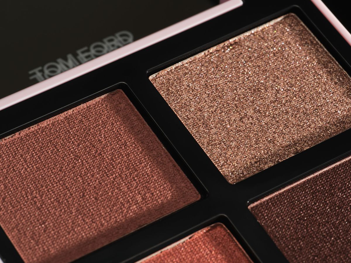 Detail view showing product texture in an eyeshadow compact