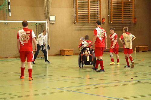 Fu&szlig;ball wie fr&uuml;her &ndash; Stra&szlig;enfu&szlig;ball-Gedanke