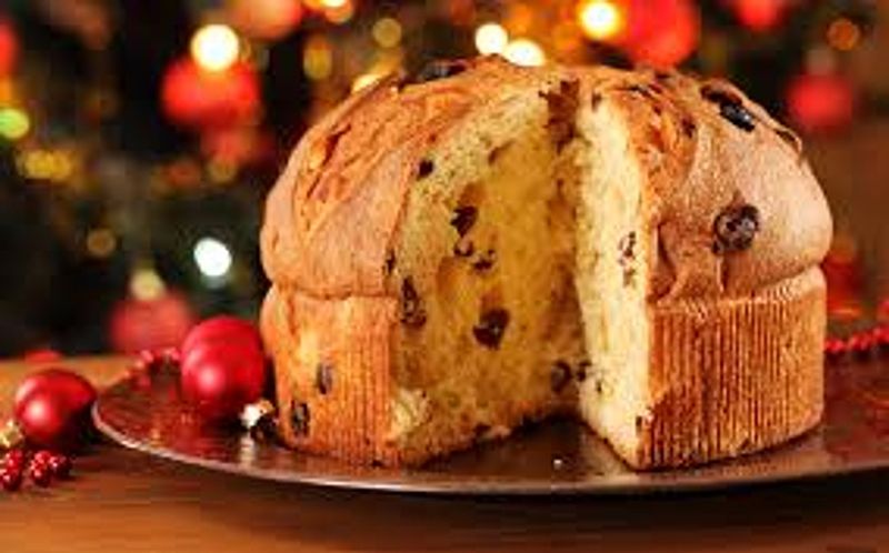 Panettone, das italienische Weihnachtsdessert (mit glutenfreiem Rezept)