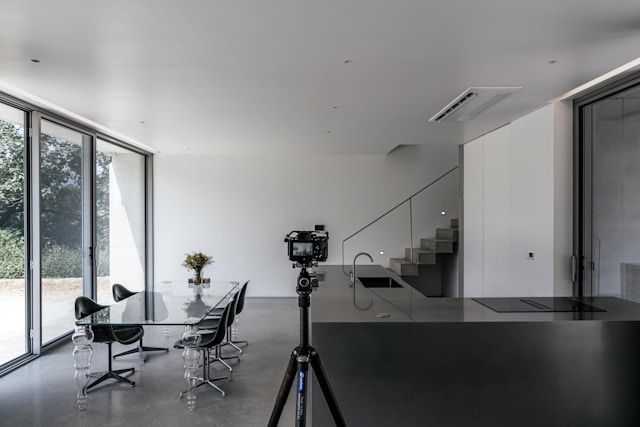 Indoor photography location