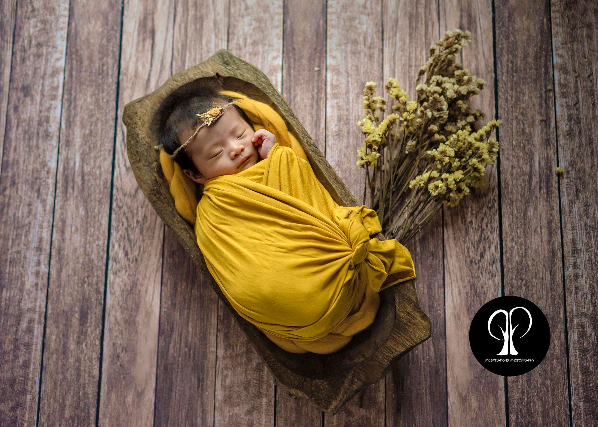 Newborn Photography - Picspirations Photography (58)