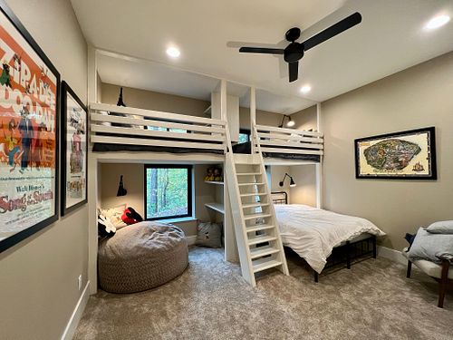 BUNK ROOM + GUEST