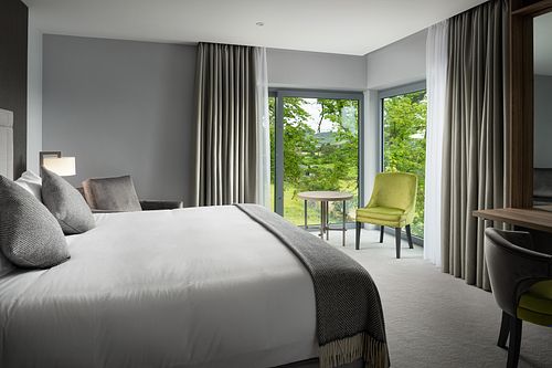 Killeavy Castle Estate, Hotel