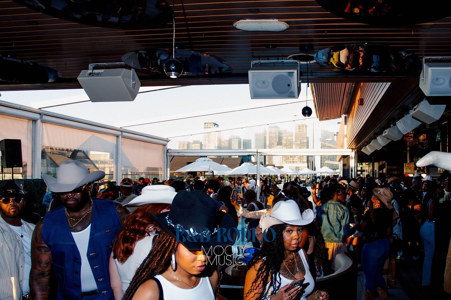 THE R&B RODEO
