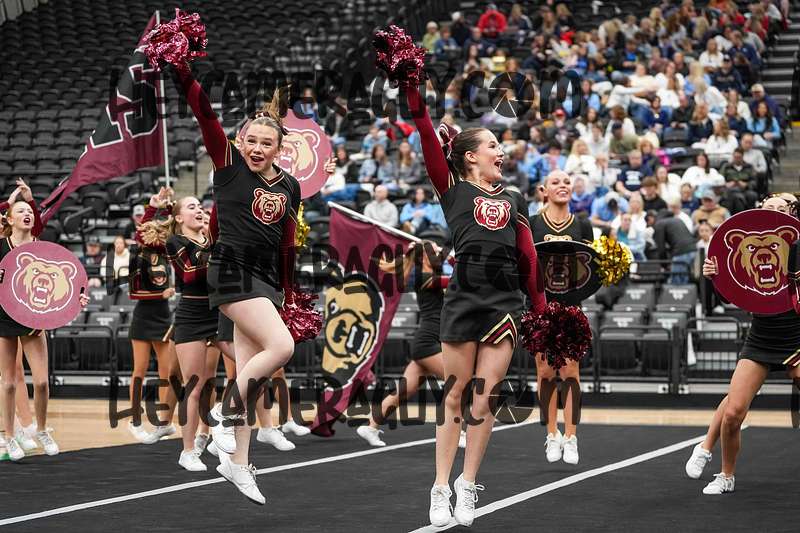 Logan High School Cheer