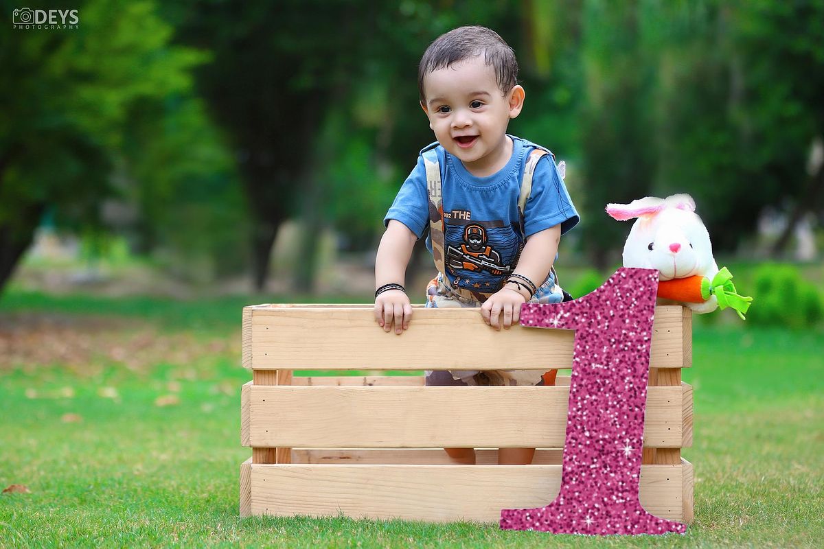 First birthday photoshoot outdoor in Delhi