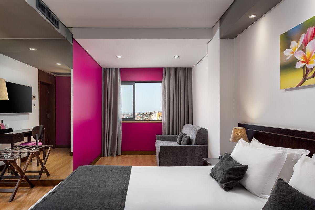 HOTEL LUENA Quarto Hotel