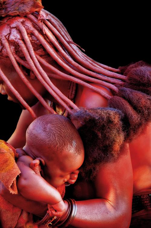 Portrait d'une femme et son enfant Imbas de Namibie
