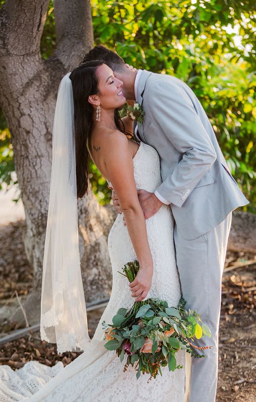 Savannah wedding photography bride and groom